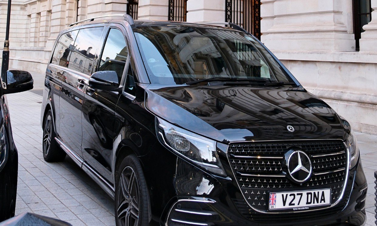 DNA Mercedes-Benz V-Class in Whitehall